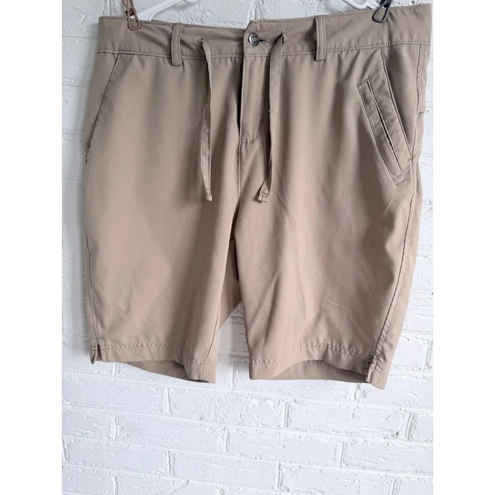 Magellan Outdoors‎ Men Casual Cargo Shorts Khaki Size L Outdoor Hiking